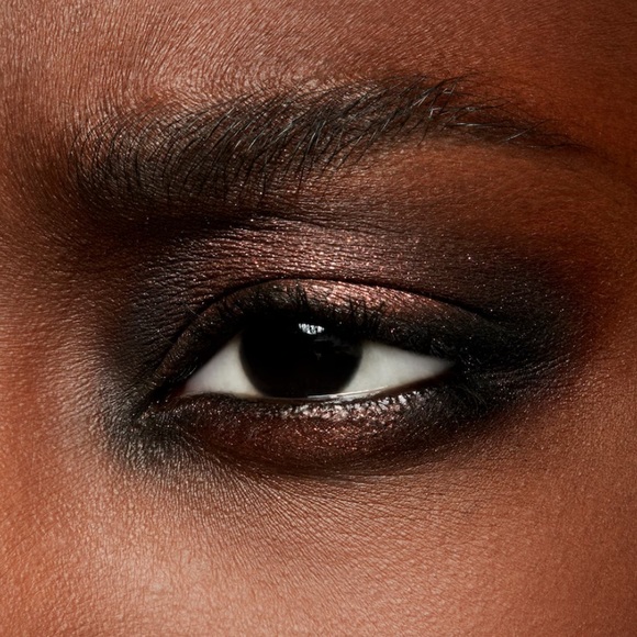 MAC Cosmetics dazzleshadow “ Dreamy Beams” - Picture 2 of 3